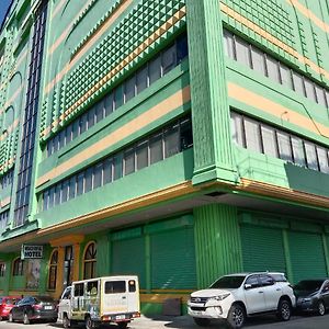 Meaco Royal Hotel- Lucena